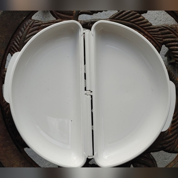 Omelette COOKWARE MICROWAVABLE - Picture 2 of 3